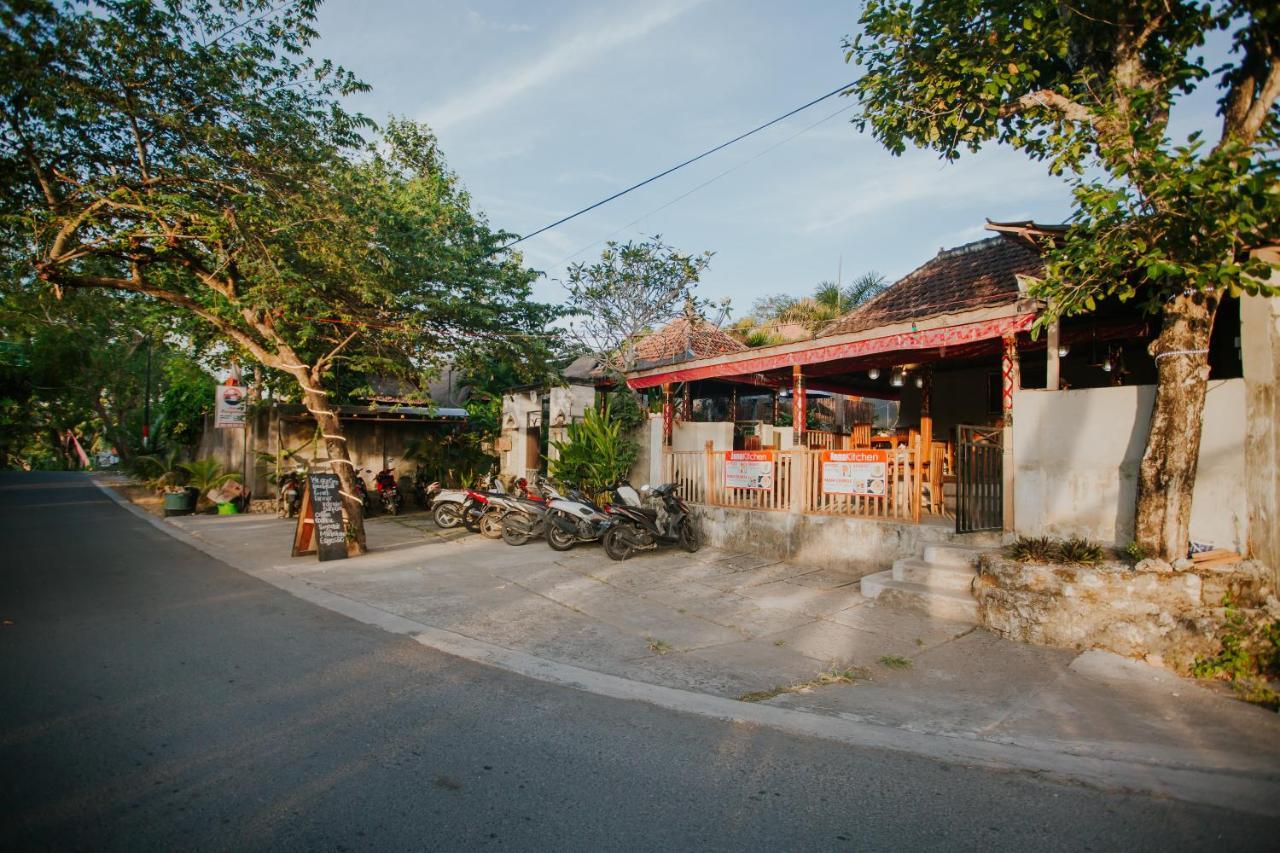 Jona Bungalow Toyapakeh Exterior foto