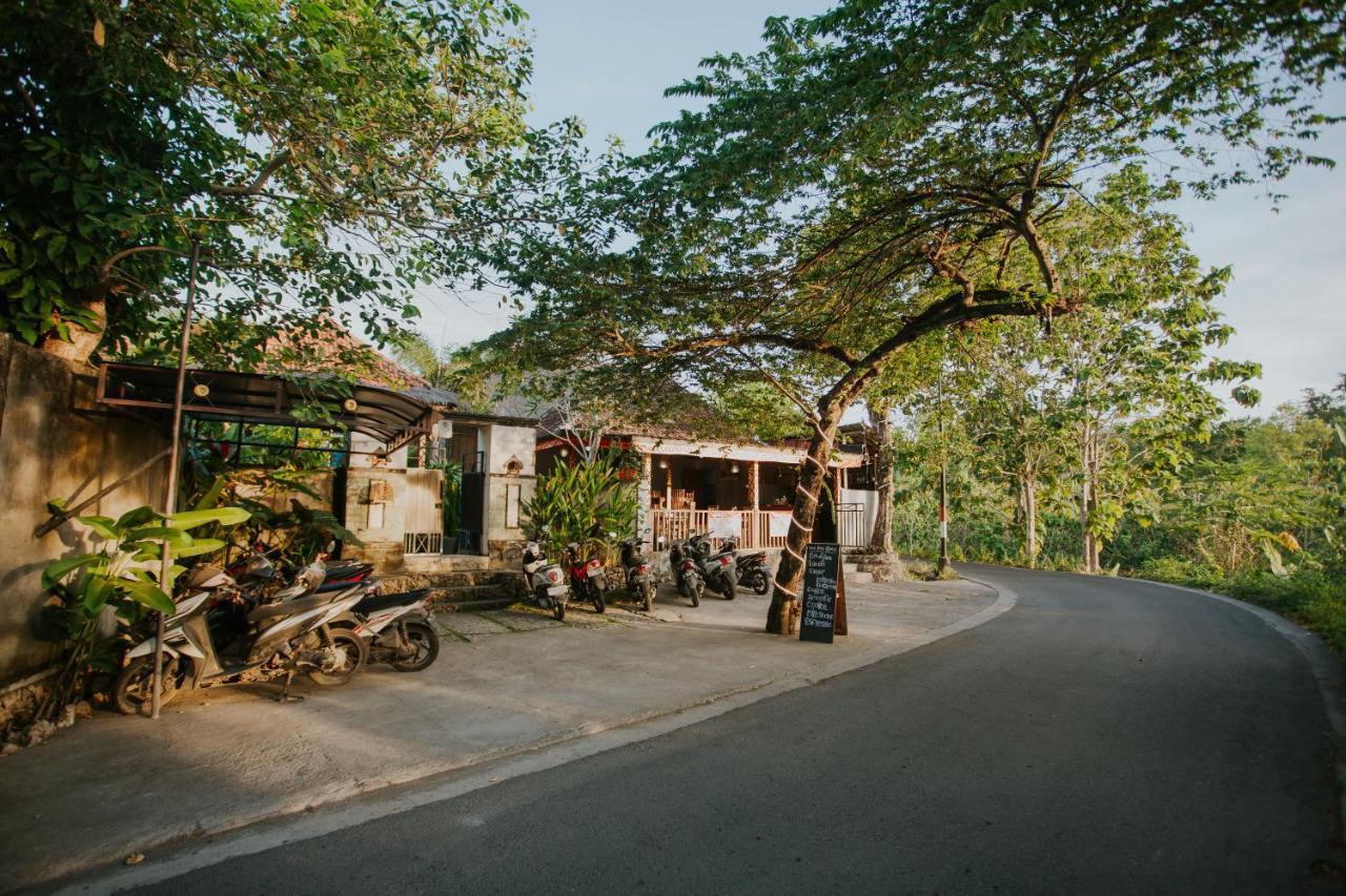 Jona Bungalow Toyapakeh Exterior foto